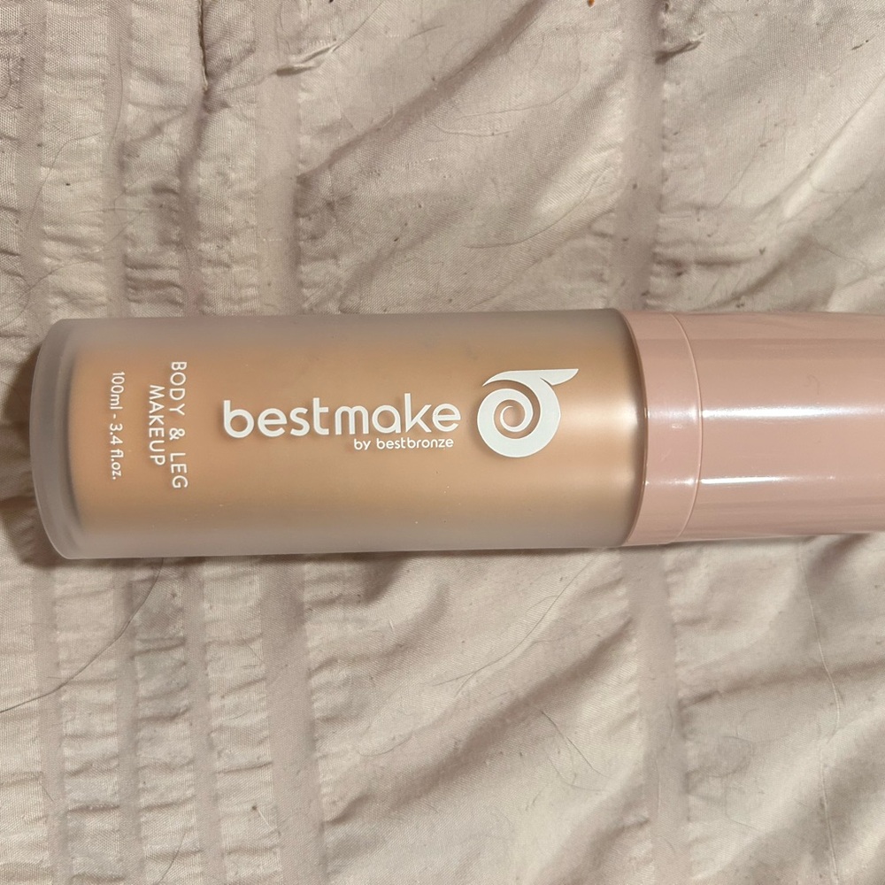Bestmake Light Beige Foundation with Pump Dispenser for Even Skin Tone
